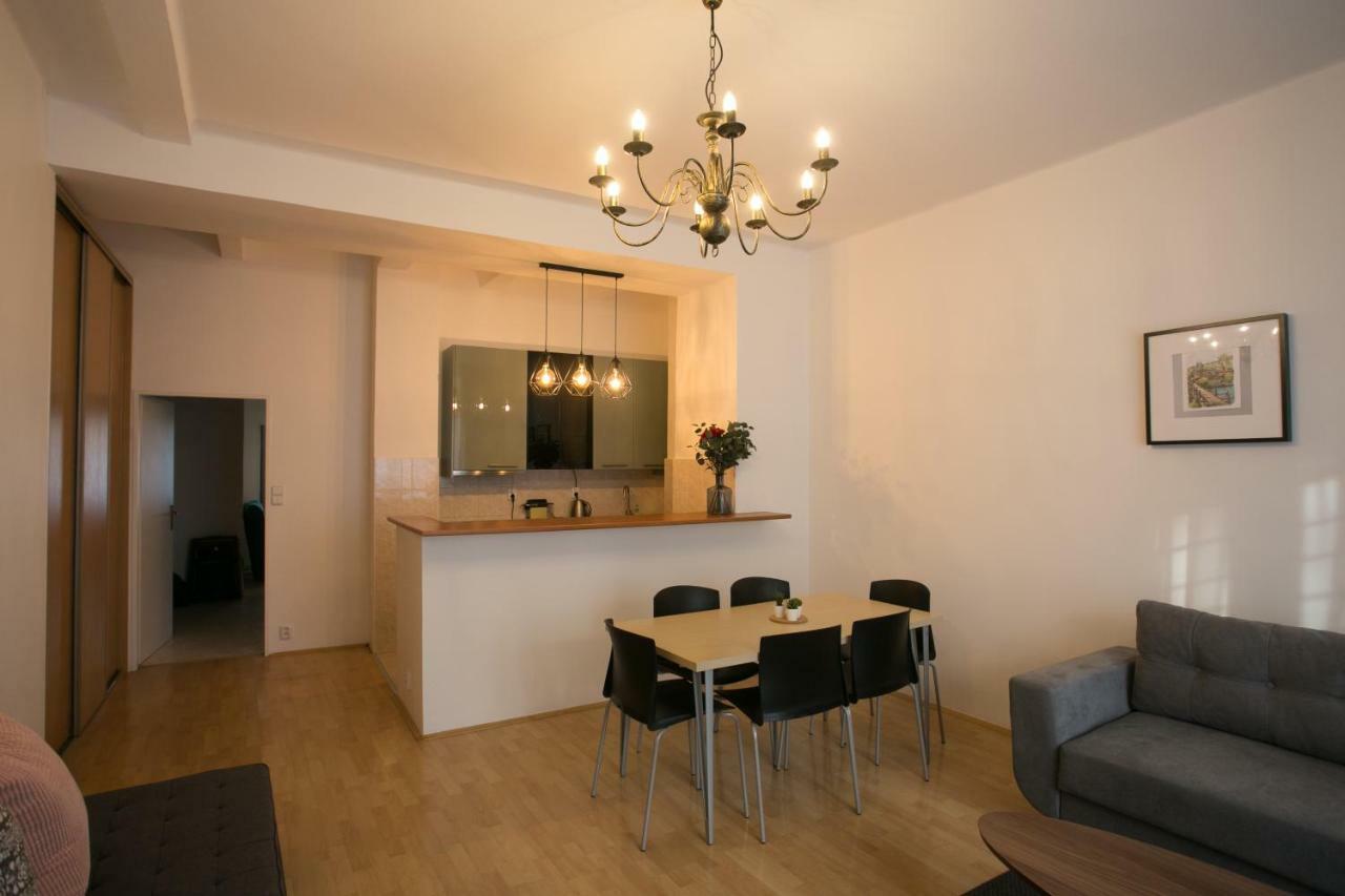 Apartment Gesse Peckova Prag